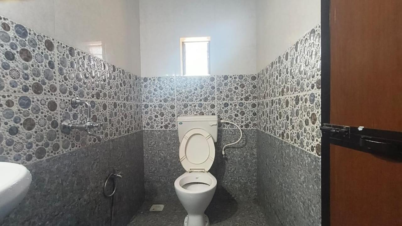 Blue Rays Apartment Calangute Room photo